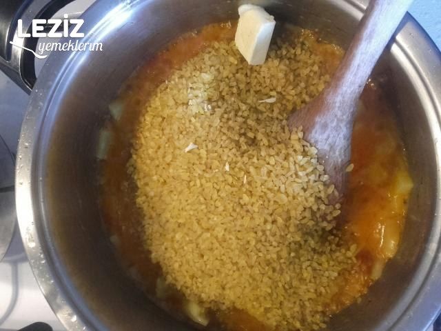 Patatesli Bulgur Pilavı Tarifi