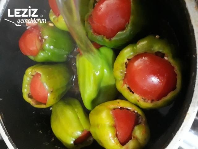 Kıymalı Biber Dolması Tarifi