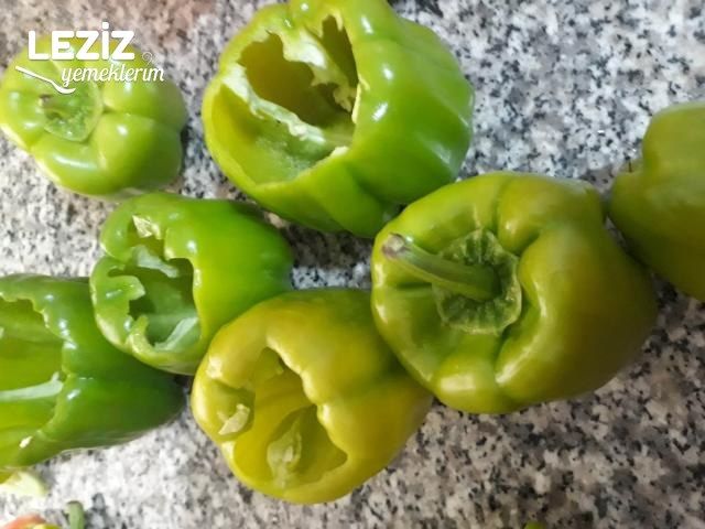 Kıymalı Biber Dolması Tarifi