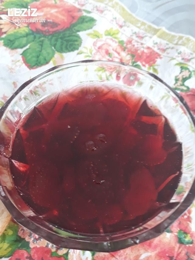 Çilek Reçeli Yapılışı