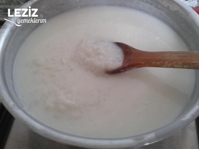 Terbiyeli Yayla Çorbası