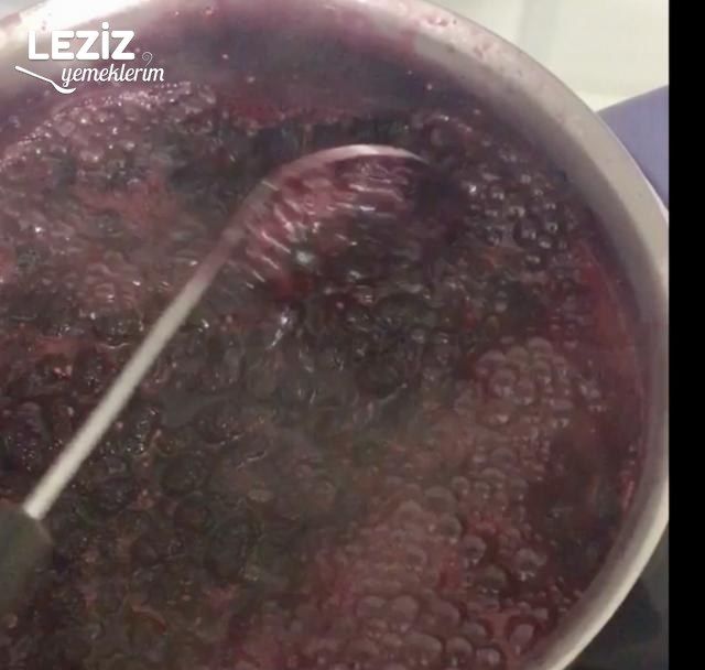 Karadut Reçeli Tarifi
