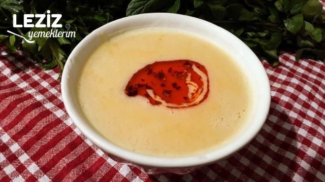 Nefis Lokanta Usulü Mercimek Çorbası