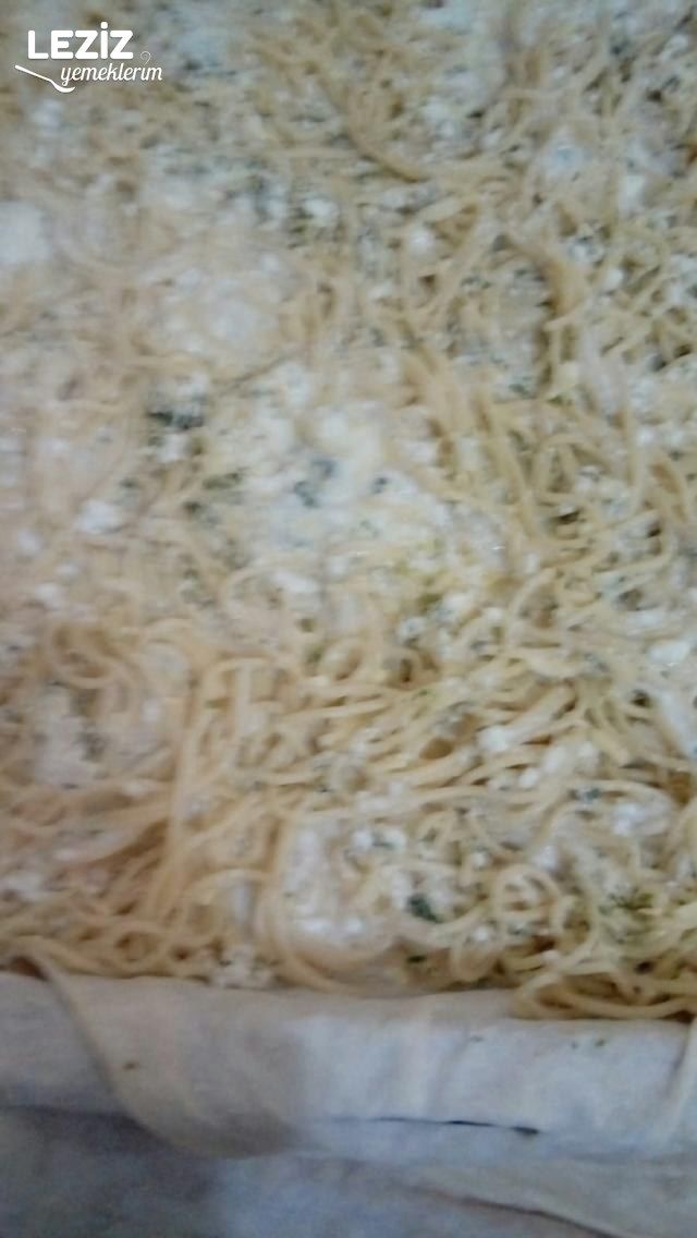 Makarna Böreği (Aşamalı - Detaylı Anlatım)