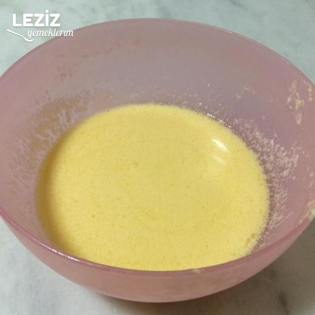 Ispanaklı Peynirli Kesme Börek