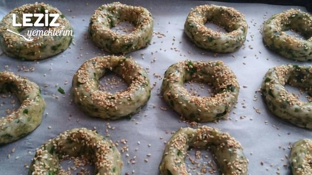Otlu Peynirli Simit Tarifi