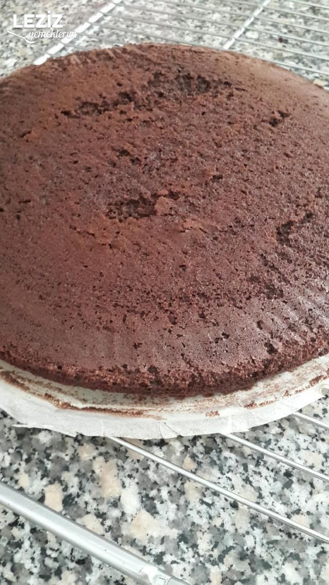 Doğum Günü Pastası Nasıl Yapılır