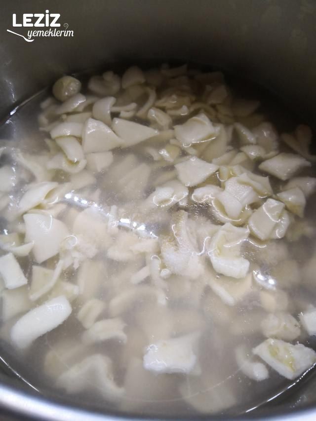 Leziz İşkembe Çorbası