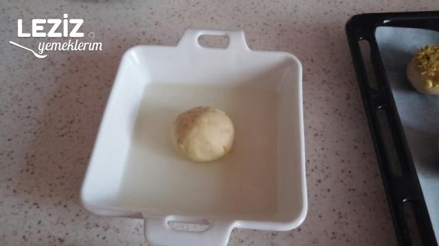 Ağızda Dağılan Antep Fıstıklı Kurabiye