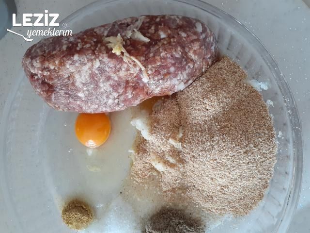 Hamburger Köftesi Tarifi