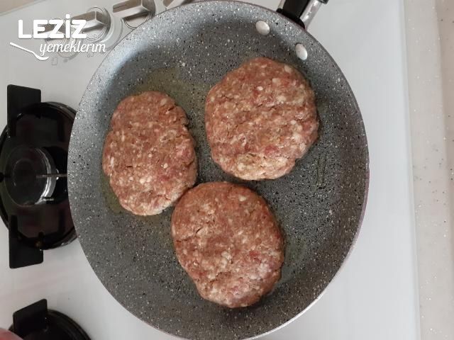 Hamburger Köftesi Tarifi