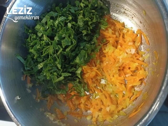 Terbiyeli Ispanak Çorbası