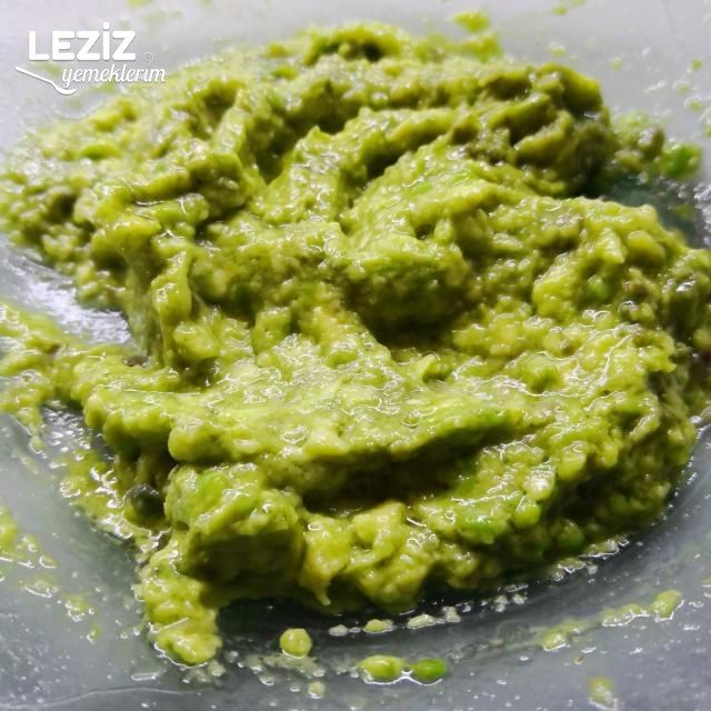 Şifalı Avokado Salatası