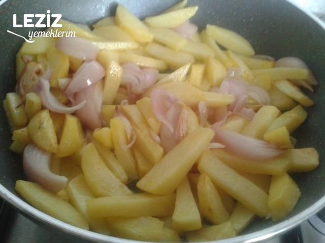 Kazanda Türlü Yemeği