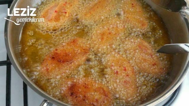 Bayat Ekmek İle Bulgur Köftesi