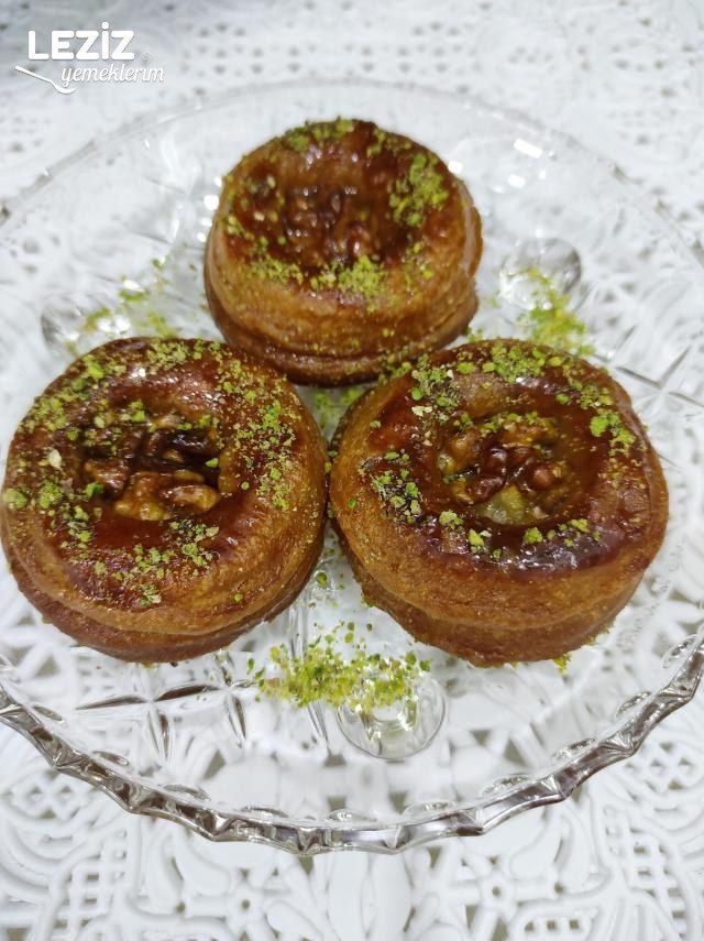 Nefis Bülbül Yuvası Tatlısı Tarifi