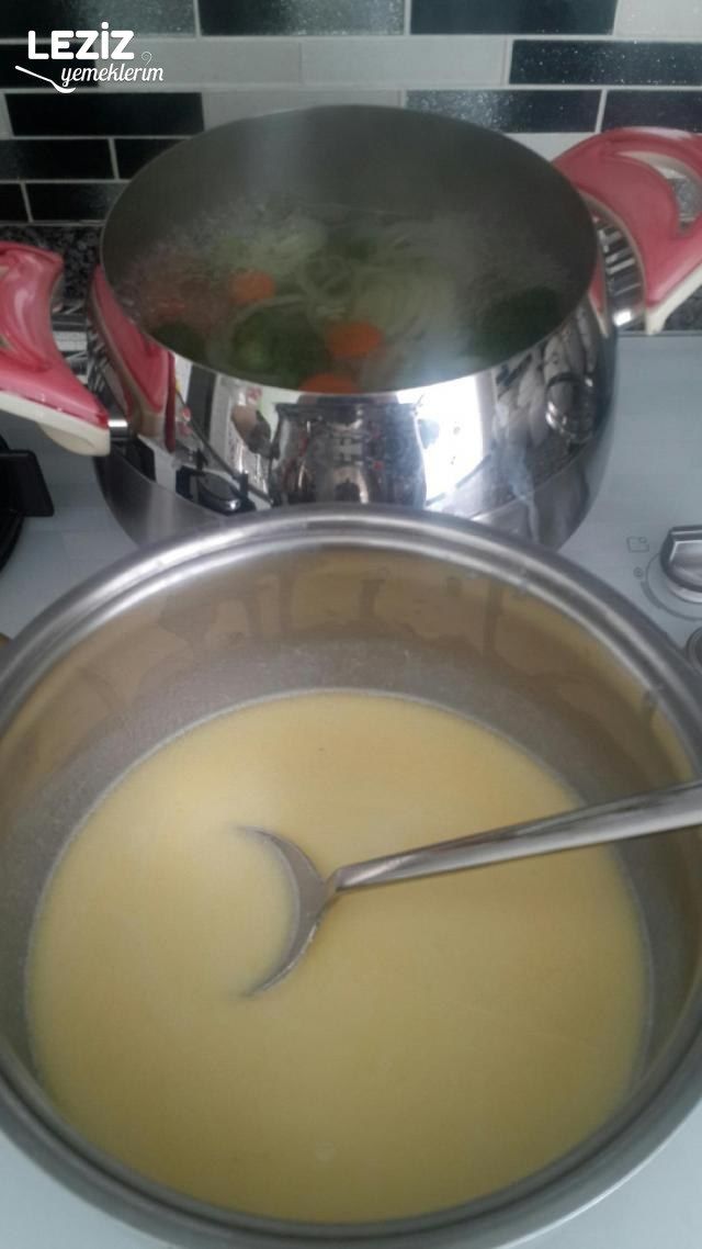 Sütlü Brokoli Çorbası