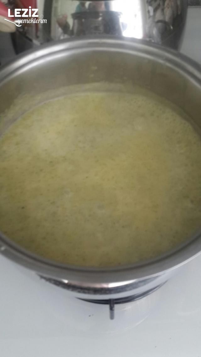 Sütlü Brokoli Çorbası