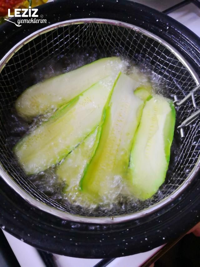 Yoğurtlu Kabak Sarma