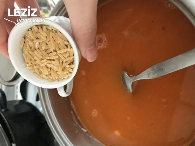 Arpa Şehriye Çorbası