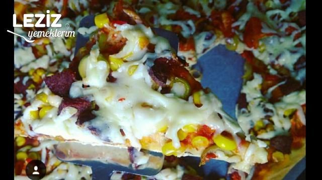 Ev Yapımı Pizza (Bayılacaksınız)
