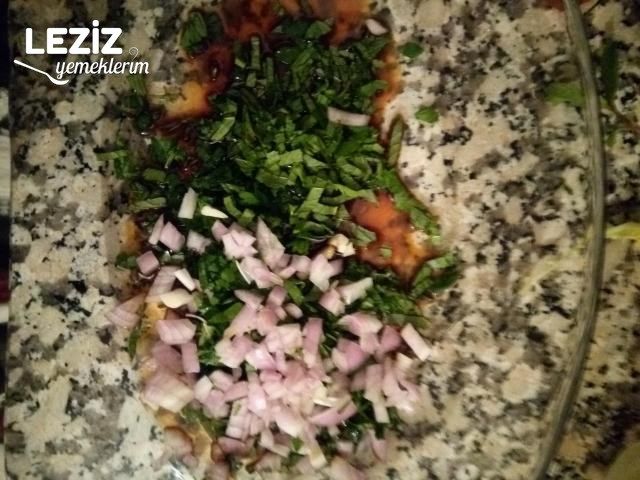 Kaşık Salata Tarifi