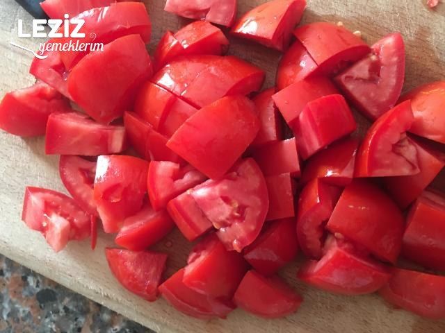 Pratik Domates Çorbası