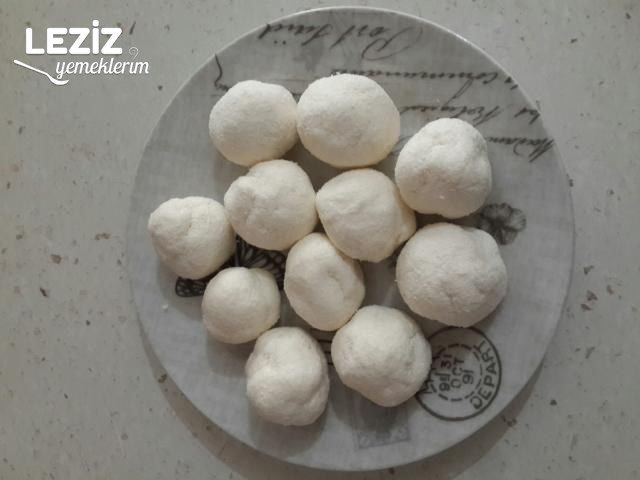 Sahte Rafaellolu Cocostar Kek