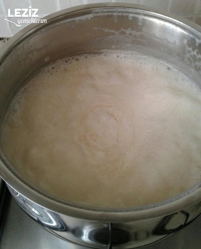 Sütlaç Nasıl Yapılmalı (Aşama Fotoğrafları)