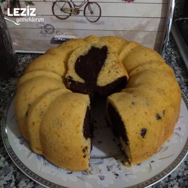 Damla Çikolatalı Nişastalı Kek