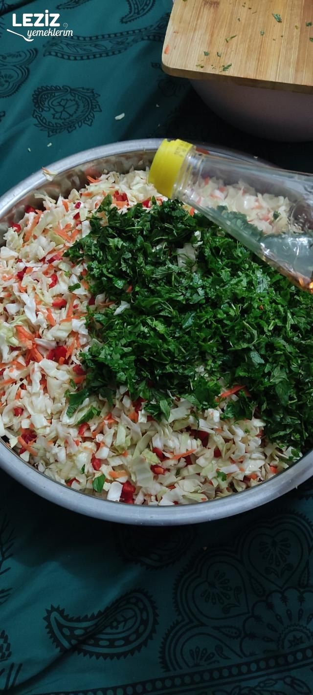 İçi Sebze Dolu Dolma Biberi Turşusu Tarifi