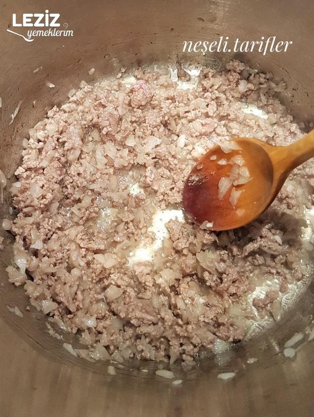 Kıymalı Pirinçli Kabak Yemegi