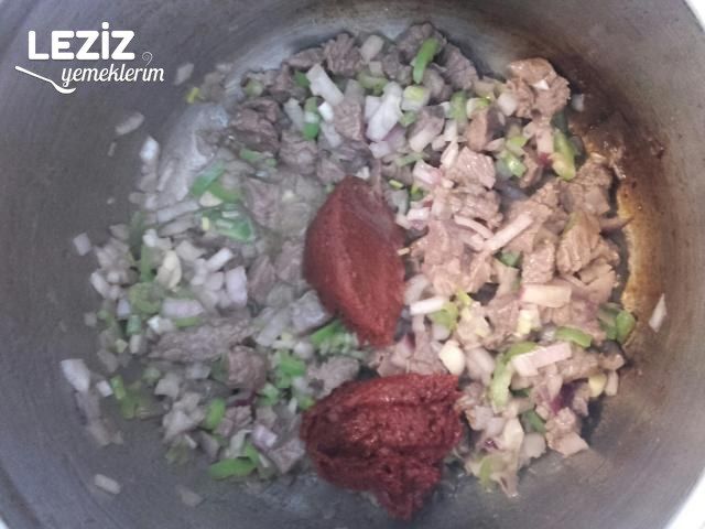 Kuşbaşı Etli Nohut Yemeği Tarifi