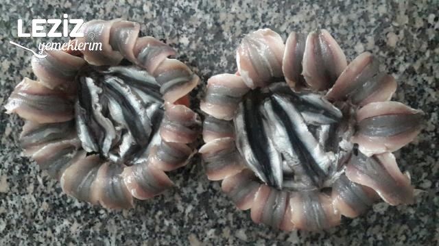 Nefis Hamsili Pilav Tarifi