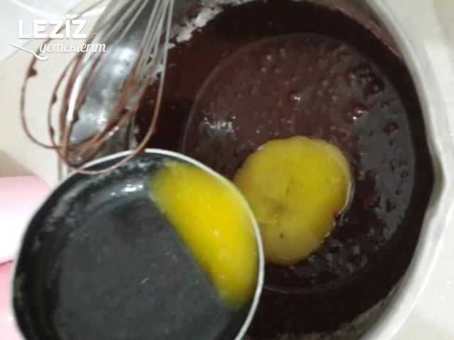 Kivili Tereyağlı Islak Kek