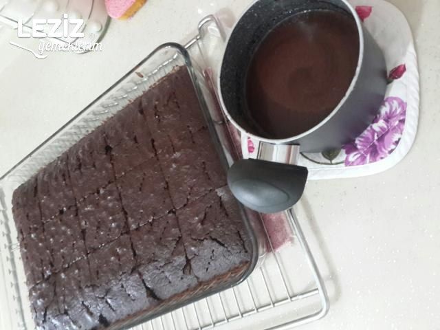 Kivili Tereyağlı Islak Kek