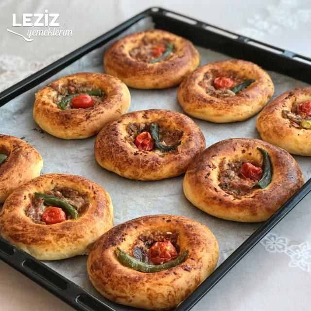 Kıymalı Poğaça Nasıl Yapılır?