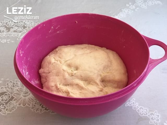 Kıymalı Poğaça Nasıl Yapılır?