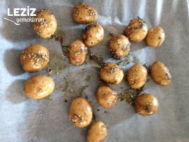 Fırında Baharatlı Baby Patates