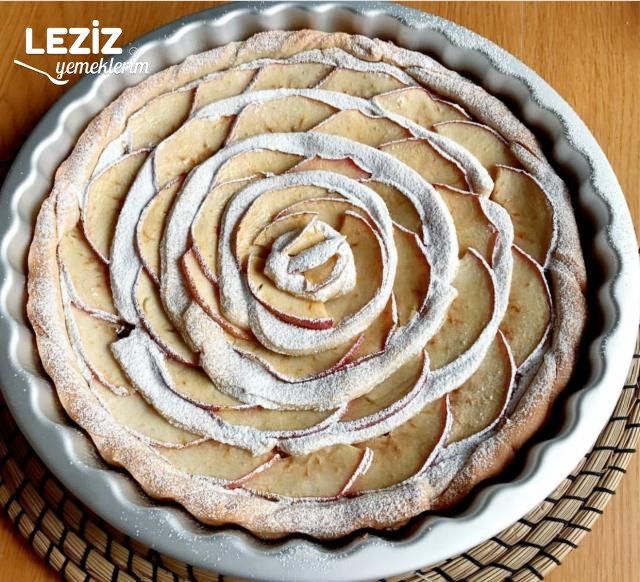 Nefis Elmalı Turta Yapımı