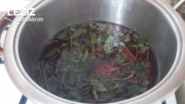 Buz Gibi Taze Reyhan Şerbeti Tarifi