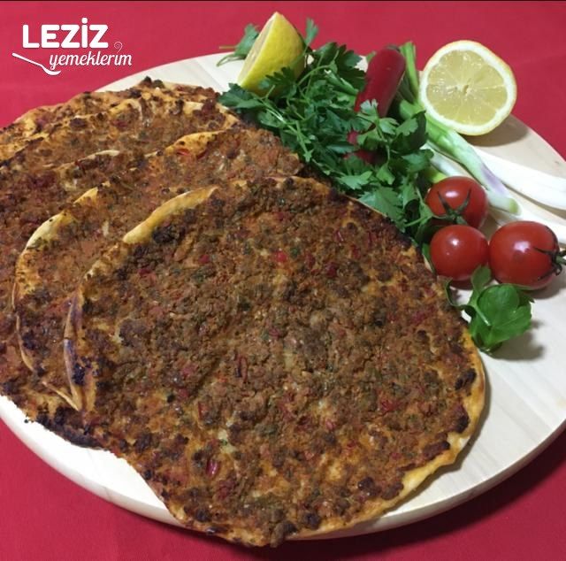 Ev Yapımı Kolay Lahmacun Tarifi Leziz Yemeklerim