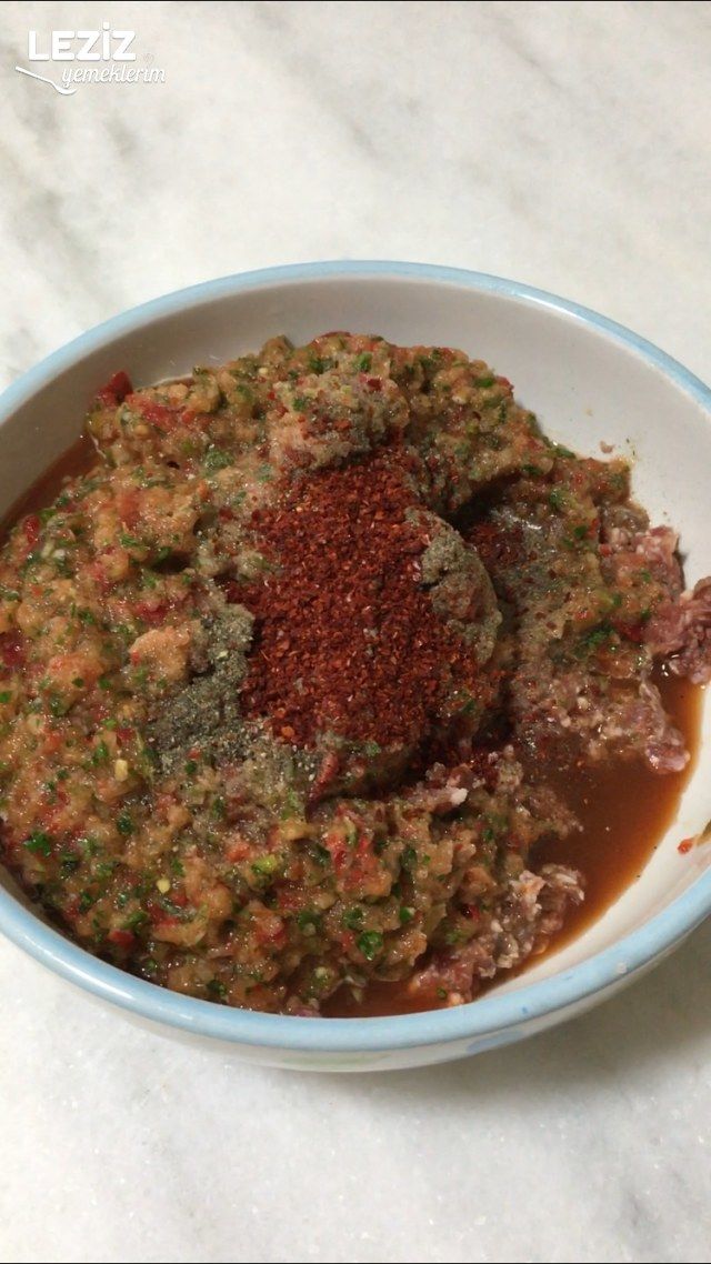 Ev Yapımı Kolay Lahmacun Tarifi Leziz Yemeklerim