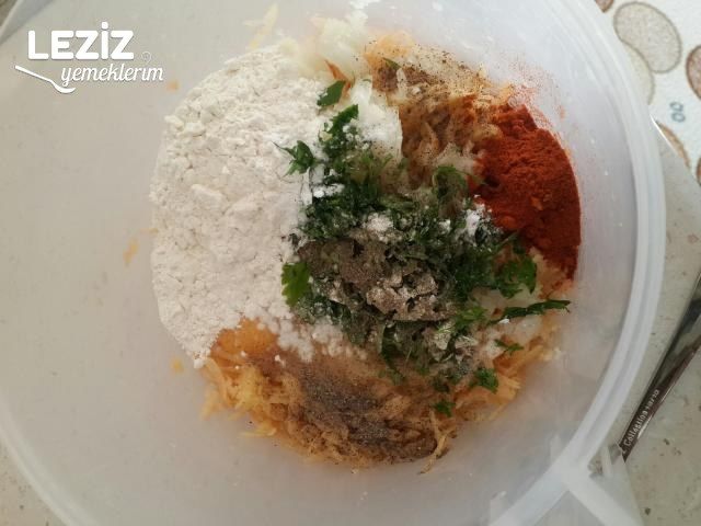 Kahvaltılık Patates Böreği