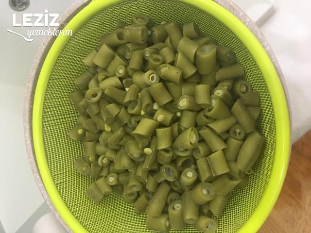 Taze Bakla Kavurması