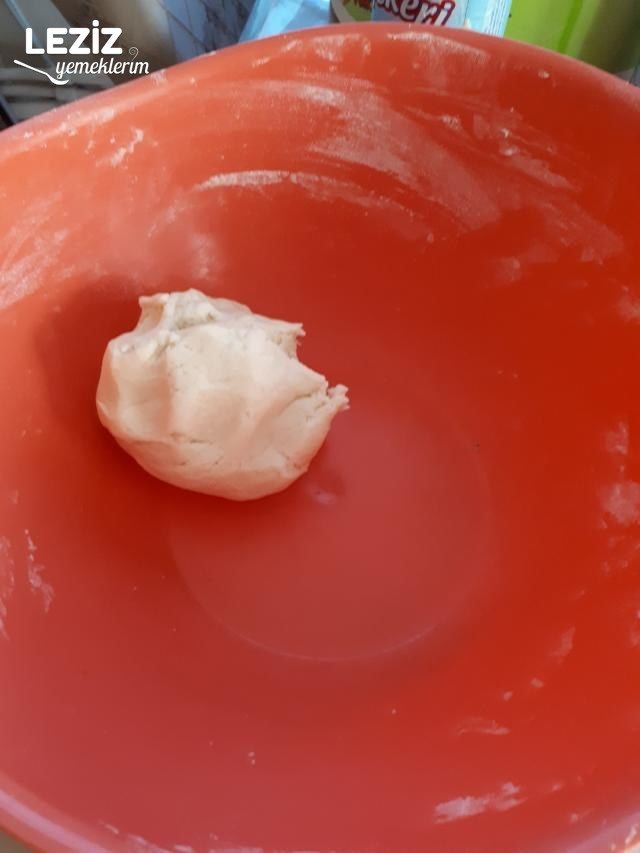 Nefis Elmalı Tart