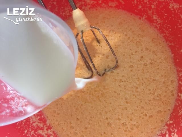 Şeftalili Pamuk Kek