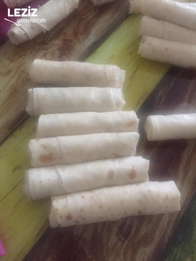 Kıymalı Patatesli Leziz Börek