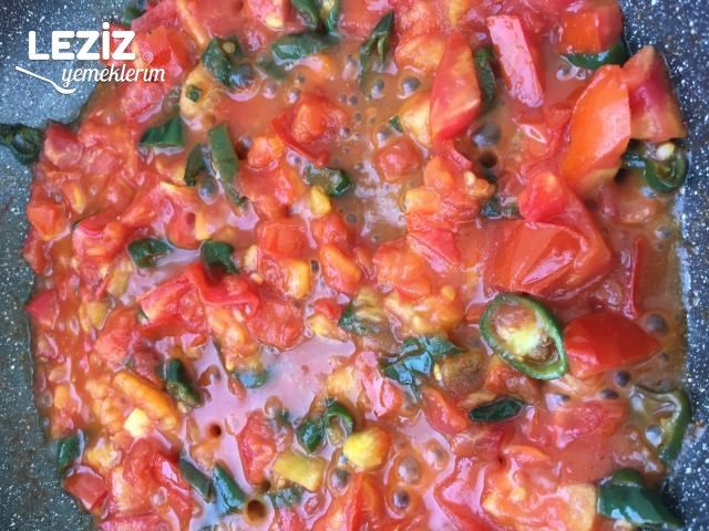 Kahvaltıya Biberli Menemen (Soğansız)