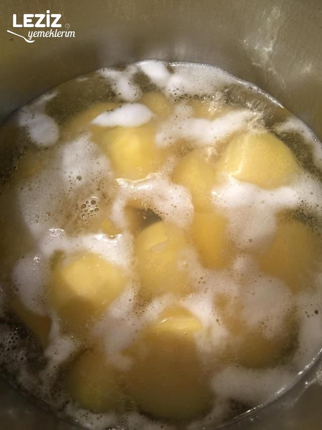 Psıhalive (Patatesli Çerkes Mantısı)